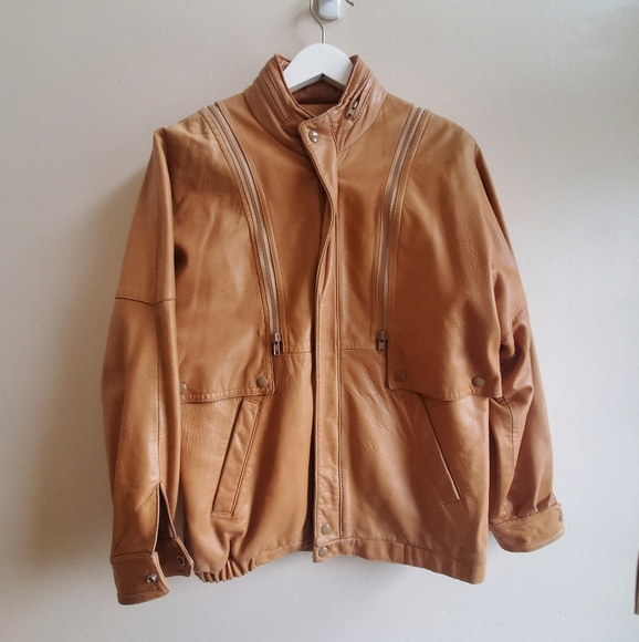 Vintage Genuine Leather Jacket 3 ways to wear - Trendy! with dropped armhole - Picture 3 of 13